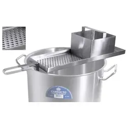 Contacto Knöpflehobel für Gastronomie - Großer Spätzle- und Knöpflehobel aus langlebigem Edelstahl 18/10, ideal für Gastronomie, mit praktischer Topfhalterung und Ruhebereich für einfaches Befüllen.