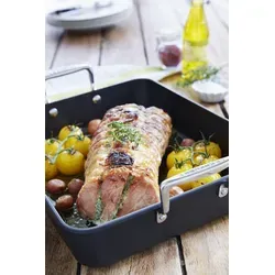 Le Creuset Alu Bratreine 35 x 27 cm in grau von Le Creuset