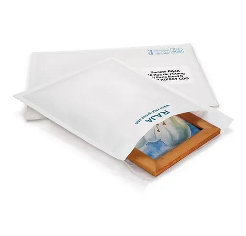 RAJA Eco Luftpolster-Versandtaschen 270 x 360 mm, 100 Stück - Versandtaschen aus 95% recyceltem Material für sicheren Transport von zerbrechlichen Produkten. Mit Selbstklebeverschluss und wasserdichter Polsterung bieten sie optimalen Schutz und sind umweltfreundlich.