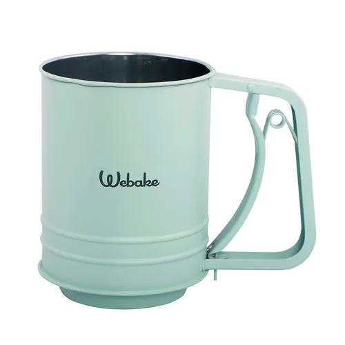 Webake Edelstahl Einhand Mehlsieb - Praktisches Küchensieb für Puderzucker und Mehl - Edelstahl Mehlsieb für eine einfache Einhandbedienung, ideal zum Sieben von Mehl und Puderzucker. Leicht, langlebig und spülmaschinenfest - perfekt für Hobby- und Profibäcker.