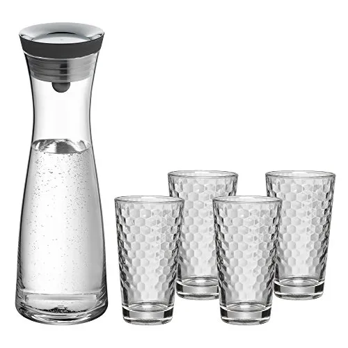 WMF Basic Wasserkaraffe-Set 5-teilig - Elegantes Geschirr-Set mit 1l Glaskaraffe und 4 hitzebeständigen Wassergläsern. Der innovative CloseUp-Verschluss sorgt für ein perfektes Einschenken ohne Spritzer.