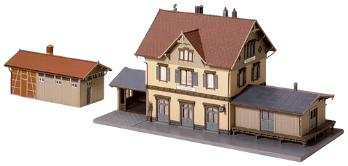 H0 / Faller 110107, Bahnhof Güglingen + Güterschuppen, 308 x 140 x 142 mm,