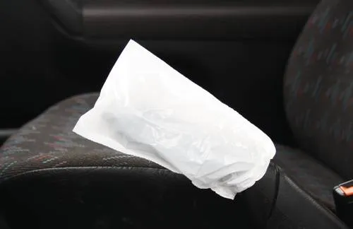 KS Tools Einweg-Handbremshebelschoner, Weiß, 500 Stück - Praktische Einweg-Handbremshebelschoner in Weiß, ideal für Werkstätten und Probefahrten. Mit Gummizug für perfekten Sitz, geliefert in einer praktischen Spenderbox aus robustem LDPE Kunststoff.