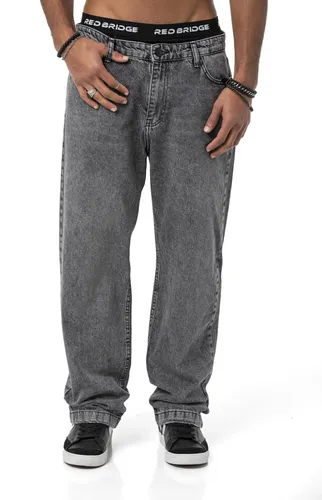 Red Bridge Herren Baggy Jeanshose - Jeans im urbanen Stil aus 100% Baumwolle, mit klassischem 5-Pocket-Design und Vintage-Fading-Effekt – ideal für lässige Outfits und jeden Tag.