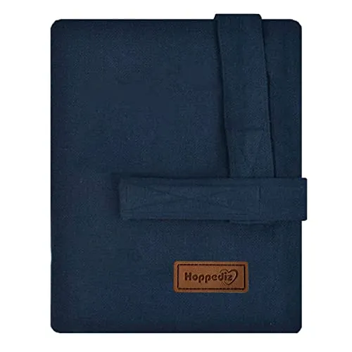 Hoppediz Wickelmax - Wickelunterlage für unterwegs, Marine - Wickelauflage, kompakt und tragbar, ideal für Reisen mit Ihrem Baby. Hochwertige Materialien und einfache Reinigung. Inklusive 2 Auflagen aus Baumwollflanell für zusätzlichen Komfort.