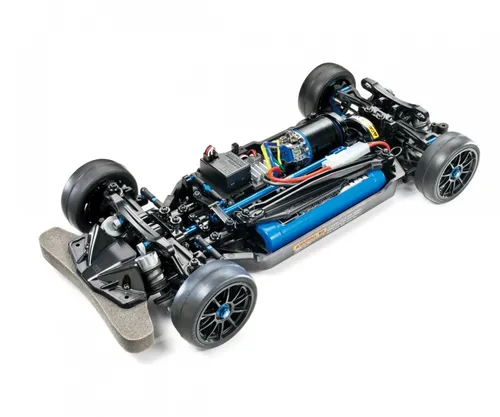 TAMIYA 47326-000 TT-02R Kit: Ferngesteuertes RC Auto für Modellbau - Auto-Modellbausätze mit verbesserten Rennteilen für optimale Stabilität und Leistung. Ideal für Hobbyisten, die ein schnelles und anpassbares RC Fahrzeug suchen.