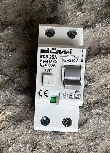 Düwi Fehlerstrom-Schutzschalter RCD 2pol 25A 0,03A FI-Schalter Art.Nr.0505487555