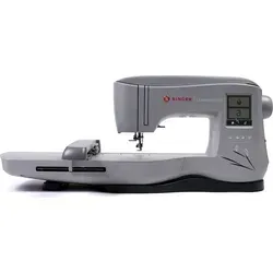 Singer Quantum Stylist EM 200 - Nähmaschine mit 200 Stickdesigns und 700 Stichen pro Minute, ideal für kreative Projekte. Extragroßer Arbeitsbereich und LCD Touchscreen für einfache Bedienung.