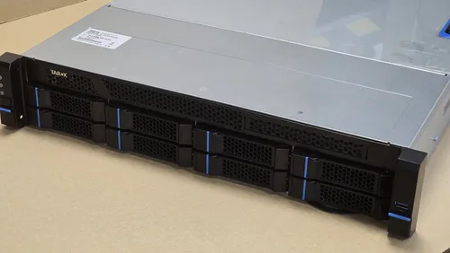 TAROX ParX Supermicro X13SEI-F Xeon LGA 4677 DDR5 8LFF HDD Bay MegaRaid 9560-8i