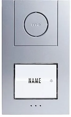M-e modern-electronics Türsprechanlage 41004 - Haus-Alarmanlagen mit hochwertiger Aluminium-Außeneinheit, spritzwassergeschützt (IP44) und automatischer Klingeltaster-Beleuchtung für optimale Sichtbarkeit bei Dunkelheit.