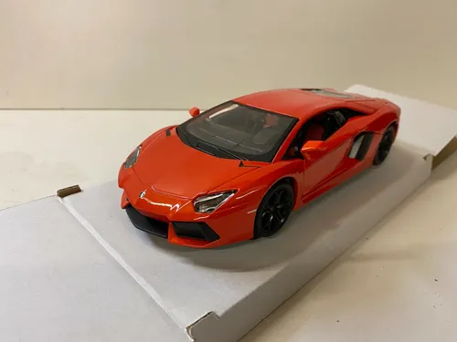 Lamborghini Aventador LP 700-4, Maisto Modell Modellauto 1:24 rot