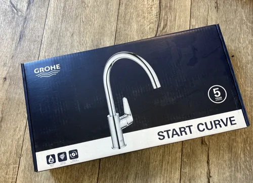 Grohe Start Curve Küchenarmatur C-Spout Chrom 31554001 - Küchenarmaturen mit elegantem Design und präziser Steuerung für optimalen Komfort beim Kochen und Spülen.