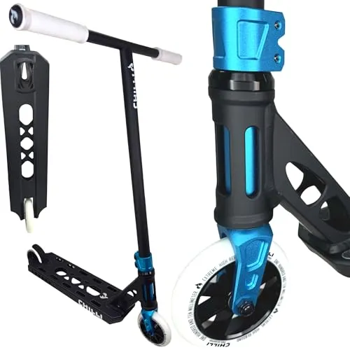 Chilli Pro Base Critter Stunt-Scooter Park – Ideal für Einsteiger und Profis - Robuster Stunt-Scooter mit einzigartigem Design, geeignet für Kinder und Jugendliche. Das Aluminiumdeck bietet Stabilität, während die ABEC 9 Lager für eine sanfte Fahrt sorgen. Perfekt für Tricks und Fahrspaß!