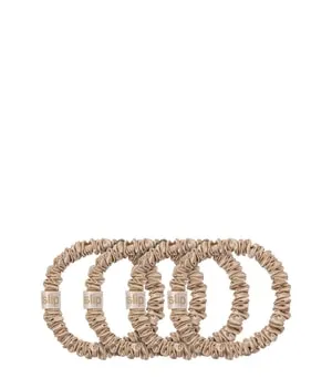 Slip Pure Silk Back To Basics Skinny Scrunchies - Blonde Haargummi Set - Premium Haargummis aus reiner Seide, die Haarfalten und Bruch vermeiden. Ideal für schonende Frisuren. Enthält 4 blonde Scrunchies für ein stilvolles Haar-Upgrade.
