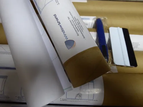 WindowShield Fensterfolie Blickdicht Milchglasfolie selbsthaftend 60x200cm