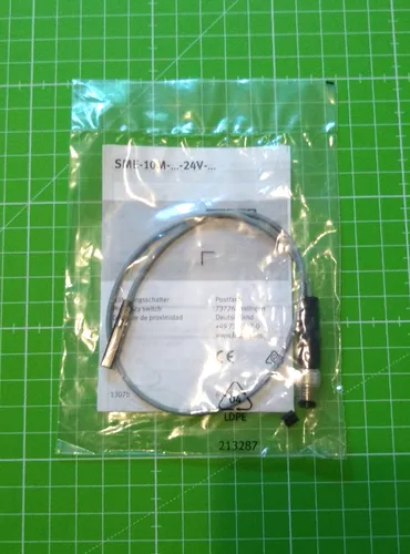 Festo NO C-slot Proximity Sensor, 3 Wire 0.3m von Festo