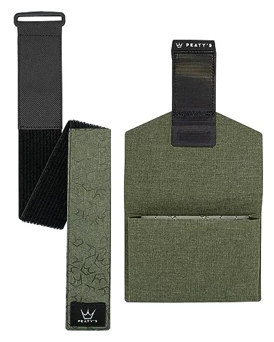 Peaty's HoldFast Trail Tool Wrap in grün von Peaty's