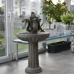 Köhko® Wasserspiel Maya - Klassischer Etagenbrunnen - Brunnen & Kaskaden, hochwertiger Gartenbrunnen aus Kunststein mit geschlossenem Wasserkreislauf, ideal für Innen- und Außenbereiche, inklusive Pumpe und Trafo.