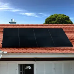 Balkonstrom Balkonkraftwerk 2000 Watt - Komplettset Bifazial - Leistungsstarkes Balkonkraftwerk mit 4 bifazialen Full-Black-Modulen (2000 W) und Hoymiles 800-W Wechselrichter für maximale Energieausbeute und einfache Überwachung. Ideal für nachhaltige Energieerzeugung auf dem Balkon.
