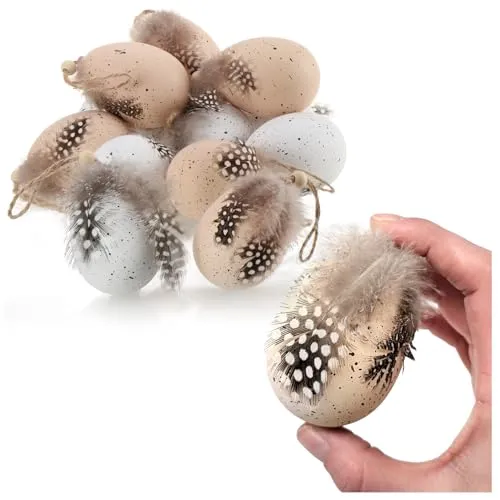 com-four® 12x Ostereier zum Anhängen - Hängedeko für den Osterstrauch 7 x 5 cm - Deko-Ostereier mit Federn und Holzperle in Wachtelei-Optik - Deko-Eier aus Kunststoff