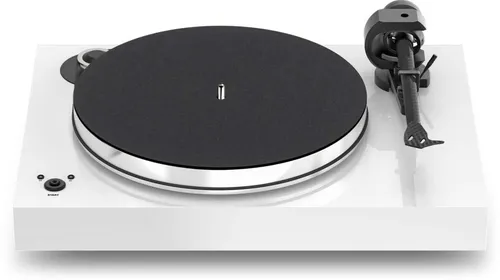 Plattenspieler bis 3000 Euro von Pro-Ject