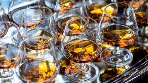 JOCHEN SCHWEIZER Geschenkgutschein: Rumtasting Frankfurt