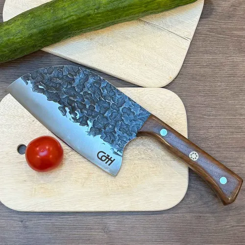 CJH HERBERTZ Kochmesser Hackmesser - Schmiede Optik - Küchenmesser mit 17 cm Klinge, eleganter Schmiedeoptik und ergonomischem Walnussholzgriff für präzises Schneiden.