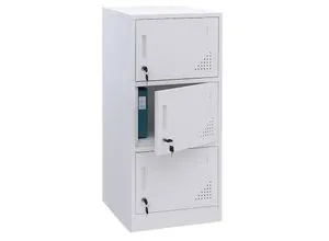 MCW Spind P63 Weiß – Stabiler 3-Türiger Metallschrank - Robuster Spind aus kaltgewalztem Stahlblech, ideal für Umkleiden und Büros. Mit Drehriegelschlössern und optimaler Belüftung für Sicherheit und Frische.
