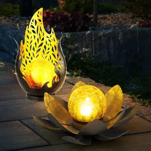 Solarleuchte Flammen Design & Lotusblume in gold von Globo