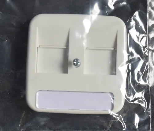 Busch Jaeger Reflex SI Abdeckung für Datenkommunikation alpinweiß 1800-214