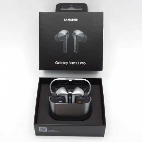 Galaxy Buds 3 Pro in silber von Samsung