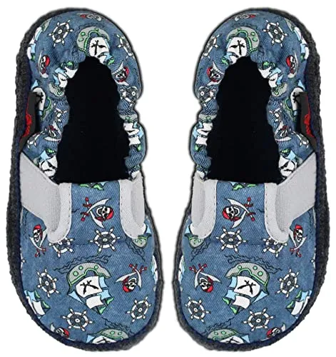 Beck Baumwollslipper Seeräuber Hüttenschuhe blau 24 EU - Klassische Baumwollslipper mit rutschfester Naturkautschuksohle, ideal für Kindergarten und Zuhause. Piraten-Print sorgt für Spaß beim Tragen!
