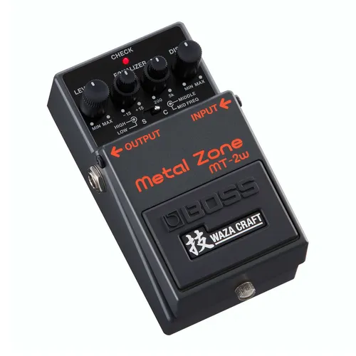 Boss MT-2W Metal Zone - Verzerrer & Booster, Fußpedal mit Standard und Custom Modus für vielseitigen Klang, ideal für Gitarristen, kompakte Bauweise, Made in Japan.
