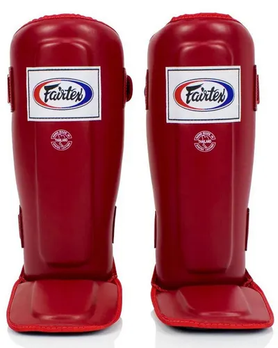 Fairtex Schienbeinschoner SP3 für Muay Thai - Rot, Größe L - Robuste Schienbeinschoner für Kampfsportler. Mit 3-lagigem Schaumkern für optimalen Schutz und Komfort. Ideal für Kick- und Thai-Boxen, ausgestattet mit Klettverschluss für sicheren Sitz.