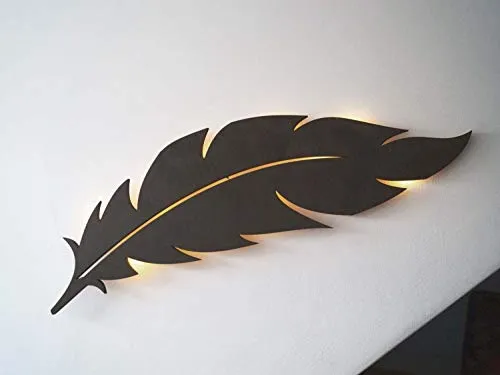 Wanddeko Feder mit LED Beleuchtung - Wandskulptur aus echtem Holz, handgefertigt in Deutschland, ideal für jeden Raum. Verleiht mit LED Licht eine besondere Atmosphäre und ist ein perfektes Geschenk zu jedem Anlass.