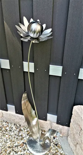Skulptur Blume Palermo aus Edelstahl – Schwarz Matt 120 cm - Moderne Garten-Dekoration aus wetterfestem Edelstahl, ideal für Balkon, Blumenbeet und Veranda. Ein stilvolles Blumenmotiv, das jeden Außenbereich aufwertet.