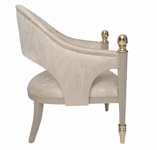 Moderner Beigefarbener Stoffsessel im eleganten Design