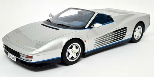 Ferrari Testarossa Spider 1998 Silber GT Spirit GT334 1:12 401 PCS Harz