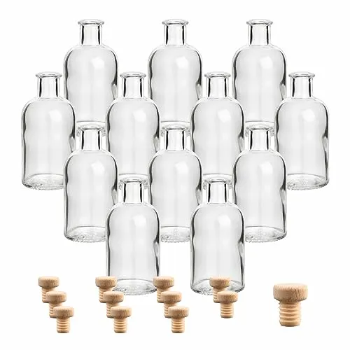 gouveo 12er Set Glasflaschen 100 ml Apotheker Design rund mit Korken (HGK) - Kleine 0,1 l Flasche aus Glas für Likör, Öl, Essig, Deko