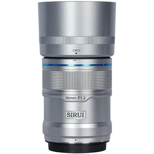 Sirui Sniper 56mm F1.2 APSC für Fujifilm X-Mount silber 781169 - Hochwertiges Autofokus-Objektiv mit 56 mm Brennweite und F1.2 Blende für kreative Fotografie. Ideal für spiegellose Kameras, bietet es außergewöhnliche Bildqualität und präzise Leistung.