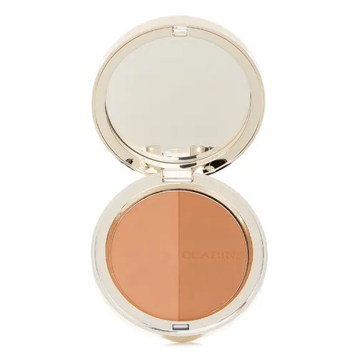 CLARINS Ever Bronze Compact Powder Nr. 02 - Medium - Sonstige Make-Up-Artikel mit ultra-feiner Textur für einen natürlichen, goldenen Teint. Enthält biologisches Kokosöl und Färberdistel-Extrakt für Pflege und langanhaltende Bräune.