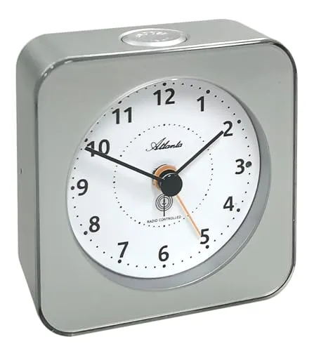 Atlanta Funkwecker Reisewecker Radio Controlled Analog mit Snooze - Kompakter Funkwecker mit modernem Design. Gut ablesbares Zifferblatt und manuelle Zeitjustierung für Reisen. Mit praktischer Zifferblattbeleuchtung und Crescendo-Alarm für sanftes Wecken.