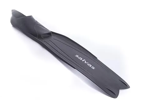 Salvas Geräte Schwimm Flosse Shark - Apnoe & Scuba Flossen 40-47 - Flossen für Geräte- & Freitauchen, optimales Fußbett für besten Tragekomfort. Rutschfest und einfach an- und auszuziehen, ideal für Anfänger und Profis.