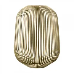 Blomus Laterne LITO - L Champagne - Kerzenständer mit einzigartigen Lichteffekten, minimalistisches Design aus Stahl für stimmungsvolle Beleuchtung und moderne Dekoration in Ihrem Zuhause.