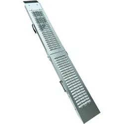 Klappbare Rampe 160cm von WERKA PRO - Laderampe aus galvanisiertem Stahl, robust und korrosionsbeständig. Mit 200 kg Tragfähigkeit ideal für alle Anhängertypen. Praktisch faltbar für einfachen Transport und Lagerung.