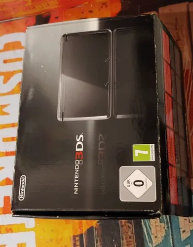 Produktbild New Nintendo 3DS Konsole in Schwarz