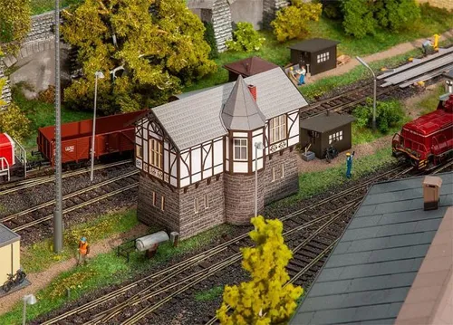 Faller Stellwerk Thale 120102