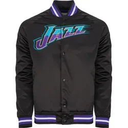 M&N Lightweight Satin Jacke - Utah Jazz schwarz - S - Stylische, leichte Satin Jacke mit gestepptem Futter und sportlichem Design. Ideal für Fans und den Alltag. Hochwertige Verarbeitung mit gestickten Logos.
