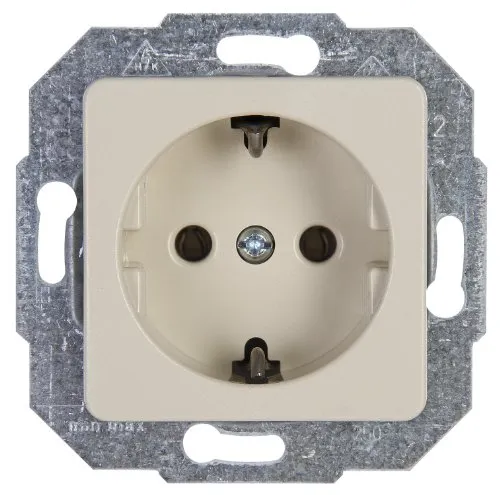 Kopp Europa Steckdose 1-fach, 250V (16A), IP20, Schutzkontakt-Steckdose ohne erhöhten Berührungsschutz, Unterputz, einfache Wandmontage, Farbe creme-weiß, 113601071