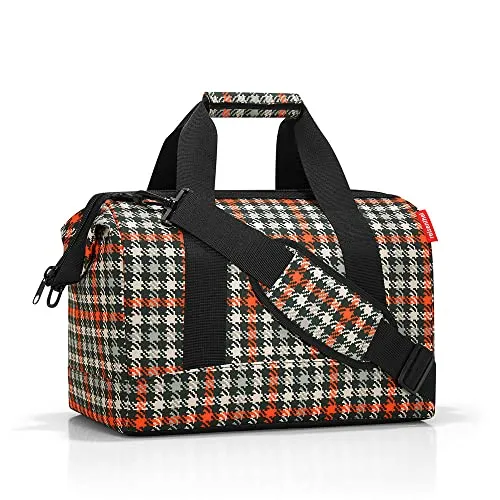 Reisenthel Allrounder M Reisetasche Glencheck red 18 L - Praktische Reisetasche im Doktortaschen-Stil mit 6 Innensteckfächern für optimale Organisation. Leicht gepolstert und mit komfortablem Tragegurt ausgestattet, ideal für unterwegs.